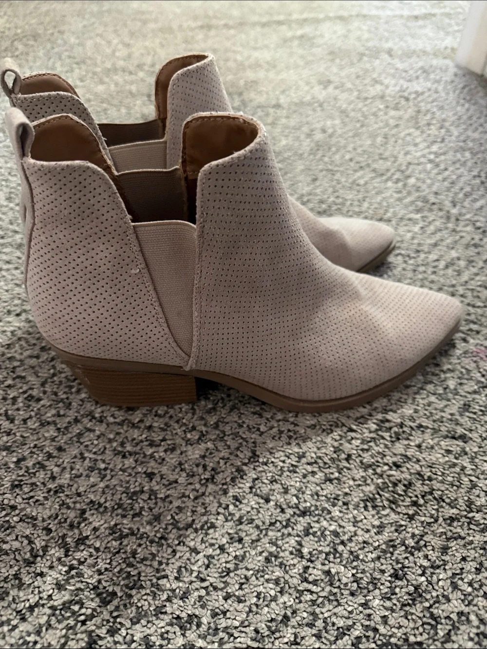 Universal Thread Taupe Perforated Chelsea Ankle Boots